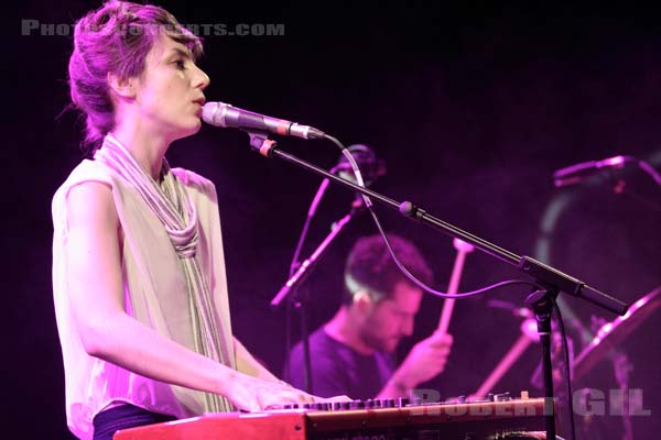 JULIA HOLTER - 2012-05-29 - PARIS - Trabendo - 